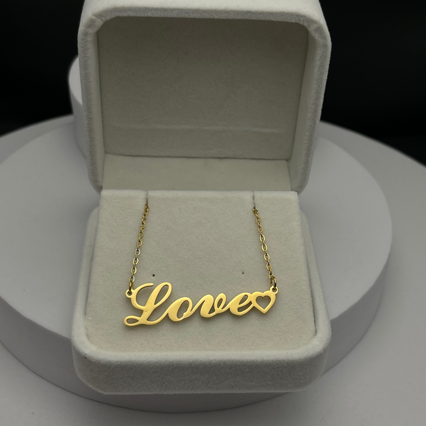 Chic Love Heart Necklace
