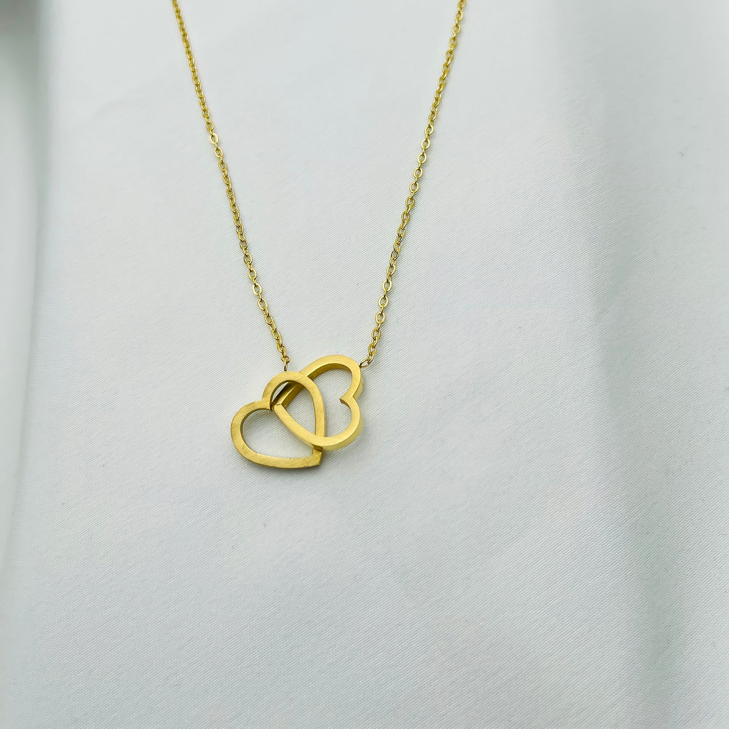 Interlocking Hearts Love Necklace